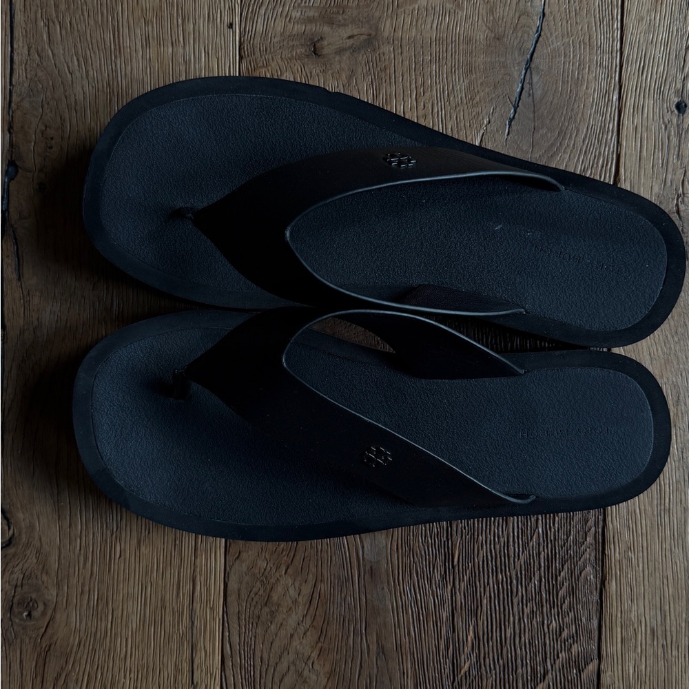 Tory Burch Platform Flip Flop Sandals Black Nappa Leather Size 10